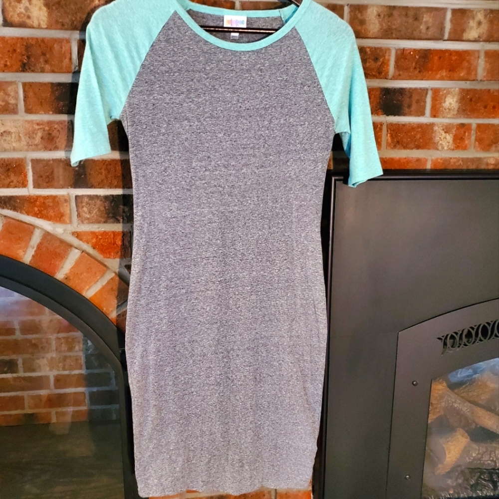 LuLaRoe XS Heathered Grey/Teal Julia